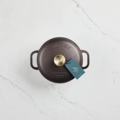 Smithey Ironware 3.5 Qt. Dutch Oven -Barbeque Tool Shop 3.5dutchdressed 720x d7b0ef5a 46cc 48a8 8ba6 b799b0c22afa