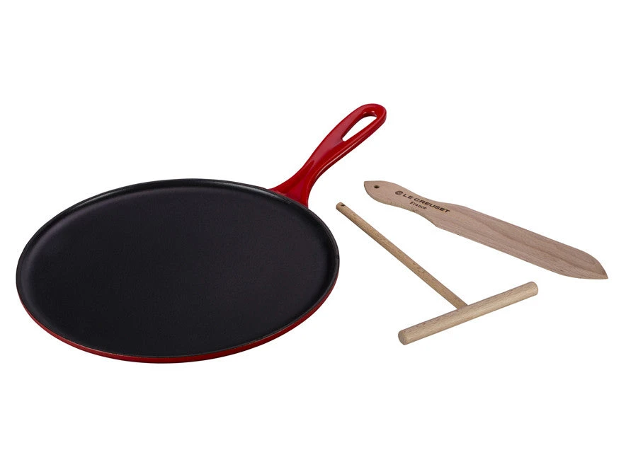 Le Creuset Classic Crepe Pan 10 3/4" 1 Le Creuset Classic Crepe Pan 10 3/4"