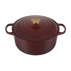 Le Creuset Round Dutch Oven 7 1/4 Qt. -Barbeque Tool Shop LS2501 28949SG