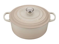 Le Creuset Round Dutch Oven 7 1/4 Qt. -Barbeque Tool Shop rs9083 ls2501 28716ss lpr lecreuset